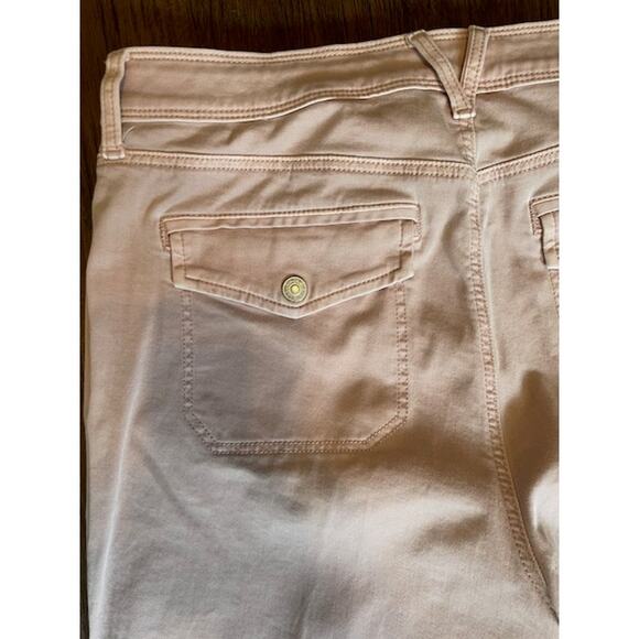 Chico's Size .5 (6 Regular) Dusty Pink Chino Pants - Picture 4 of 6